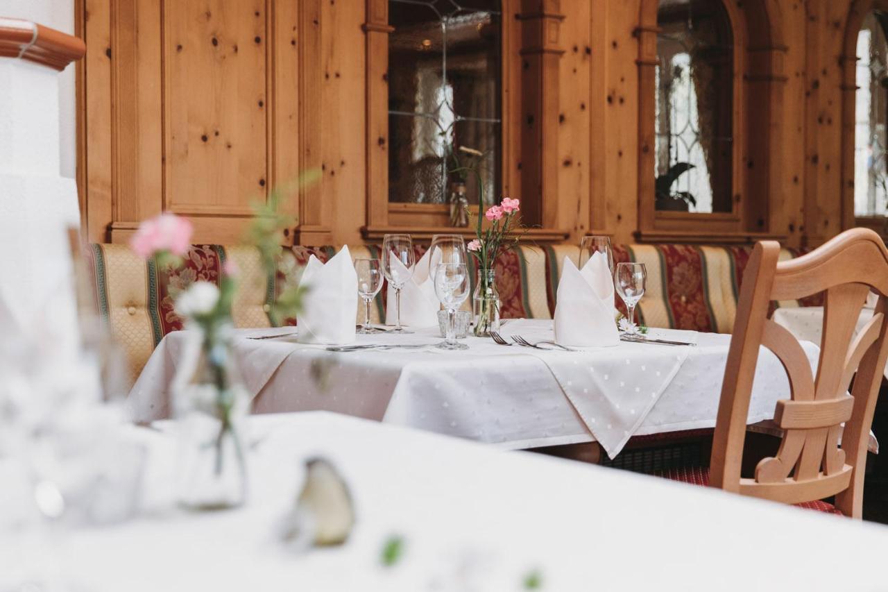 Hotel Hirschen Silbertal Εξωτερικό φωτογραφία