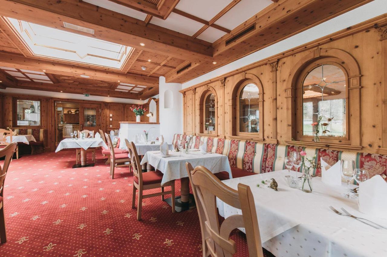 Hotel Hirschen Silbertal Εξωτερικό φωτογραφία