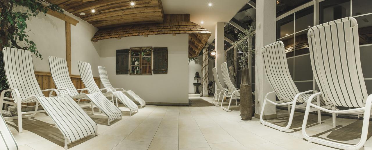 Hotel Hirschen Silbertal Εξωτερικό φωτογραφία